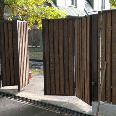Купите и Закажите Ворота Гармошка: Лучшая Цена от 47422 руб, Установка под Ключ и Доставка в Холмске и по Области